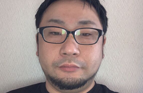 スタッフ紹介します！！